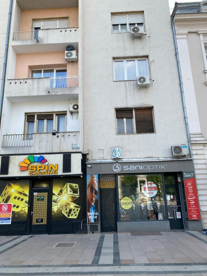 Bonanza Apartments Ni Exteriér fotografie